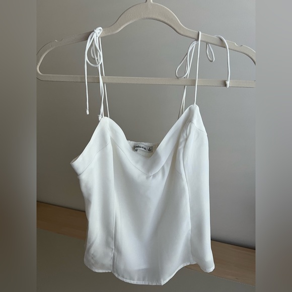 Abercrombie & Fitch Tie-Strap V-Neck Size Small - Picture 2 of 11
